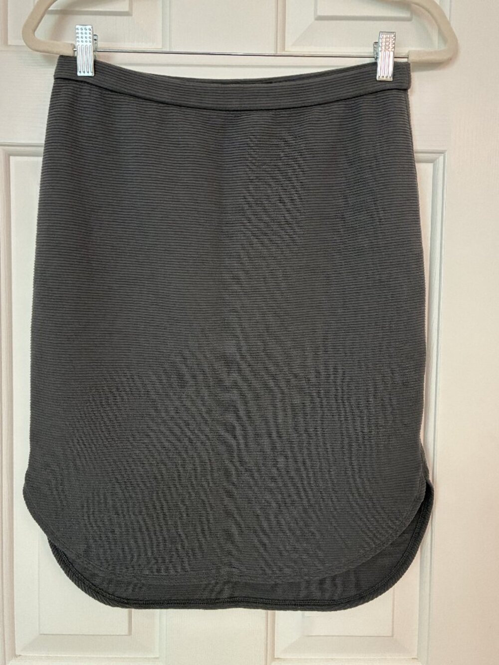 Banana Republic Charcoal Gray Textured Midi Skirt
